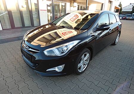 Hyundai i40 cw 1.7 CRDi Style 100kW Leder Navi AHK