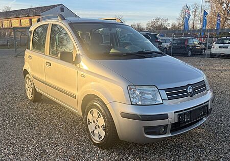 Fiat Panda 1.2 8V Dynamic Automatik mit Klima