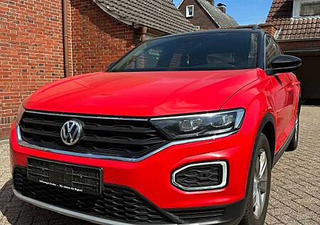 VW T-Roc Volkswagen Sport 1.5 TSI DSG