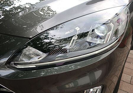 Ford Kuga Titanium*NAVI*ACC*LED*KAMERA