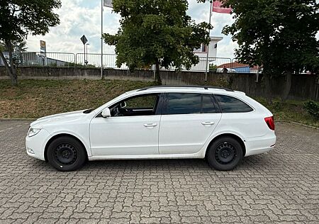 Skoda Superb Combi Ambition 1. Hand/Start-Stopp/Navi