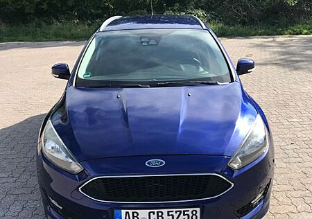 Ford Focus 2,0TDCi 110kW PowerSh. Titanium Turnie...