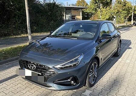 Hyundai i30 1.5 T-GDI Mild-Hybrid EDITION 30+ Fastback