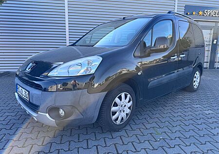 Peugeot Partner Tepee Family KLIMA + PANORAMADACH + PDC