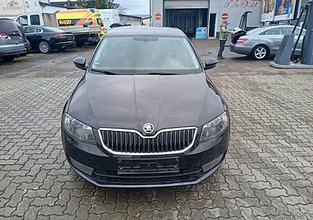 Skoda Octavia 1.6 TDI DSG Ambition