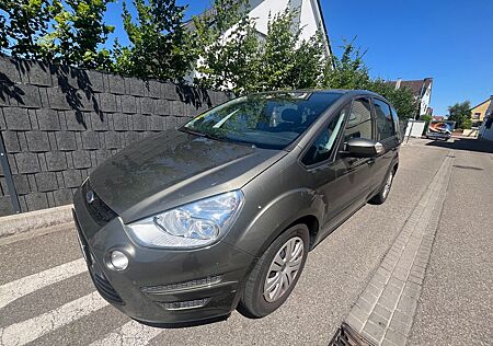 Ford S-Max 2,0 TDCi 103kW DPF Trend Trend