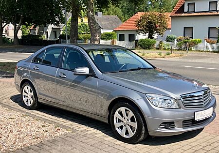 Mercedes-Benz C 200 CGI BlueEfficiency