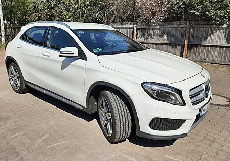 Mercedes-Benz GLA 200 AMG Line | Automatik | Benzin | 59.000 k