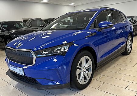 Skoda Enyaq 60 Loft*LED*AHK*CarPlay*Navi*R-Cam*SHZ*ACC