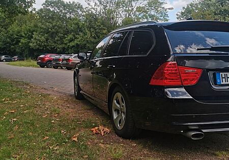 BMW 320d ED Touring Edition Exclusive Edition Ex...