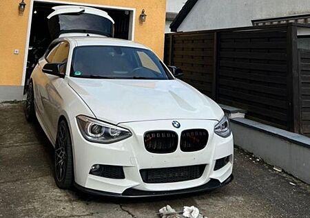 BMW 116 1er M-Paket Sport Line F21 (F20)