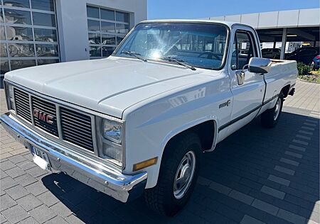 Chevrolet 2500/GMC 2500,C20, H, Survivor, V8 Pickup