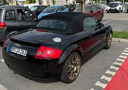 Audi TT Roadster 1.8T 110KW -