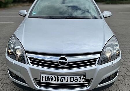 Opel Astra H Innovation "110 Jahre",Scheckheftgepfleg