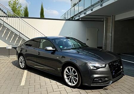 Audi A5 2.0 TDI 3xS-Line Daytona-Grau