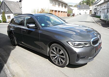 BMW 320 Touring d Advantage
