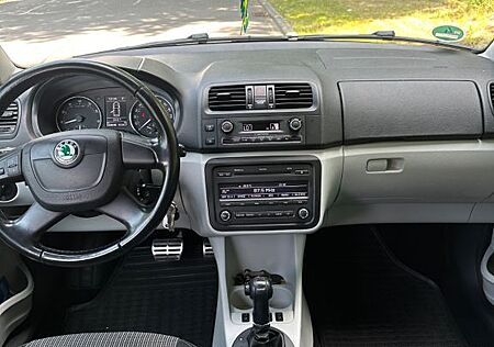 Skoda Fabia 1.2l TSI DSG 77kW Ambiente Combi Ambiente