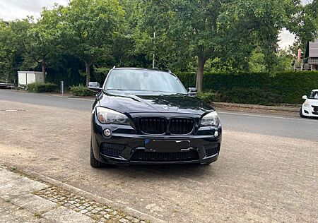 BMW X1 xDrive23d -M Paket Komplett