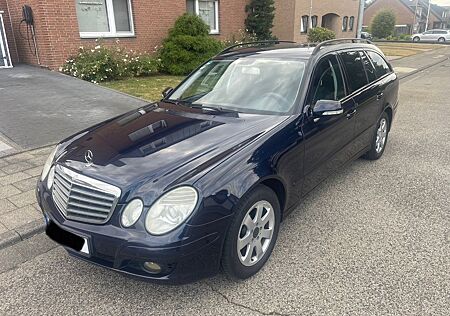 Mercedes-Benz E 220 CDI Facelift Automatik Sehr zuverlässig