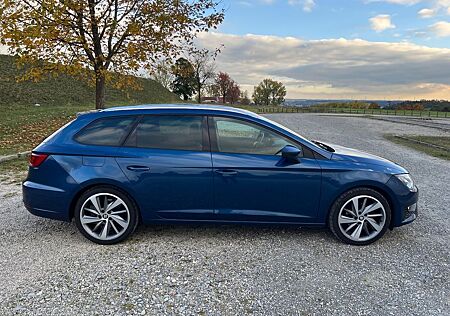 Seat Leon gebraucht kaufen Seat Leon ST 2.0 TDI FR AHK