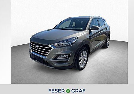 Hyundai Tucson 1.6 Trend 4WD NAVI PDC AHK KLIMAAUT.