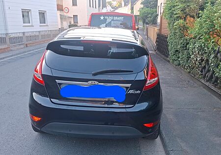 Ford Fiesta 1,25 60kW 2 hand tüv neu