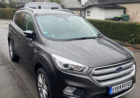 Ford Kuga 1,5 EcoBoost 4x2 110kW Titanium