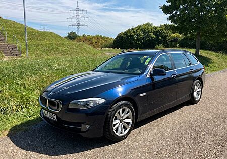 BMW 520d Touring HUD PROF HIFI KOMF LEDER DPF AGR