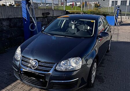 VW Jetta gebraucht kaufen VW Jetta Volkswagen 2.0 TDI Comfortline Comfortline AHK,Diesel