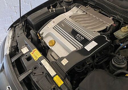 Opel Calibra 2.5i V6 -Mit Wertgutachten-
