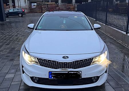 Kia Optima 1.7 CRDi DCT Spirit Spirit