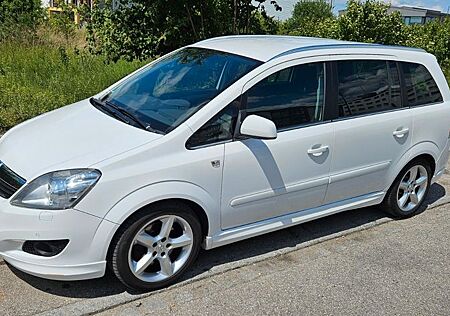 Opel Zafira 1.7 CDTI ecoFLEX Family Plus 92kW OPC