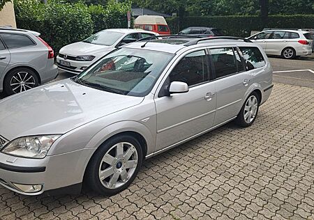 Ford Mondeo 2,0TDCi 96 kW DPF Ghia X Ghia X