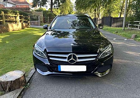 Mercedes-Benz C 200 d T Autom. -