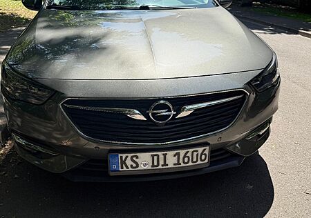 Opel Insignia 1.6 Diesel 100kW Ultimate Auto ST U...