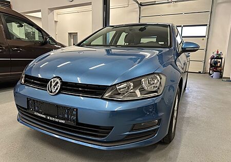 VW Golf Volkswagen VII Lim. Comfortline BMT