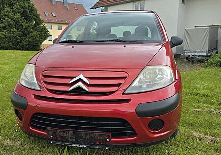 Citroën C3 1.1 Tonic TÜV neu