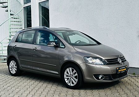 VW Golf Volkswagen Plus VI Style *PDC *SHZ *Klimaaut.