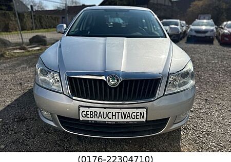 Skoda Octavia Lim. Family SHZ/PDC/TEMPO TÜV NEU 05-27!
