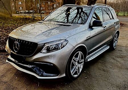 Mercedes-Benz GLE 63 AMG GLE 63 Mercedes-AMG 4MATIC Merced...