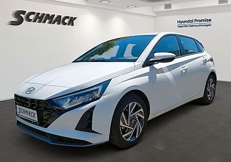 Hyundai i20 Trend*NAVI*PDC*KAMERA*SHZG*BOSE