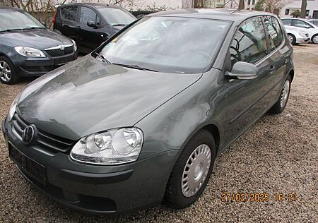 VW Golf Volkswagen V Lim. Trendline