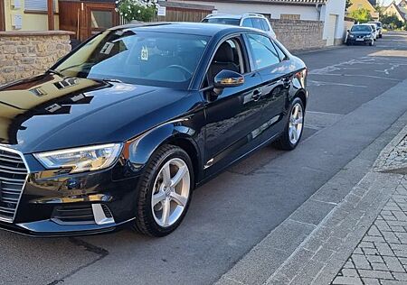 Audi A3 Limousine 1.5 TFSI sport