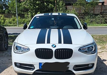 BMW 116i Sport Line Sport Line
