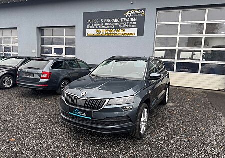 Skoda Karoq Style 4x4 DSG Navi AHK ACC PDC SHZ DAB 18"