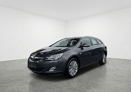 Opel Astra J Sports Tourer Innovation