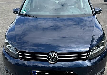 VW Touran Volkswagen 2.0 TDI 125 kW DSG Highline Highline