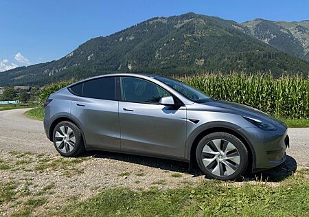 Tesla Model Y Long Range AWD 79kWh