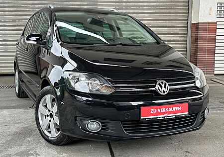 VW Golf Volkswagen Plus Team *AHK*SHZ*PDC*NAVI*HU/AU NEU*