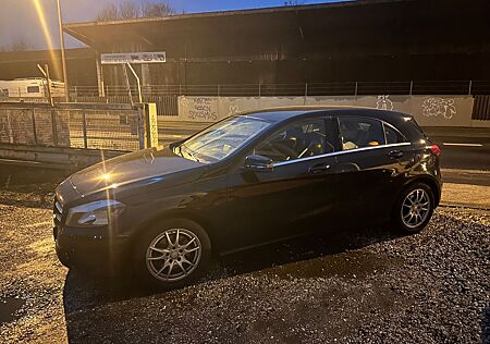 Mercedes-Benz A 180 Mercedes Benz BlueEfficiency